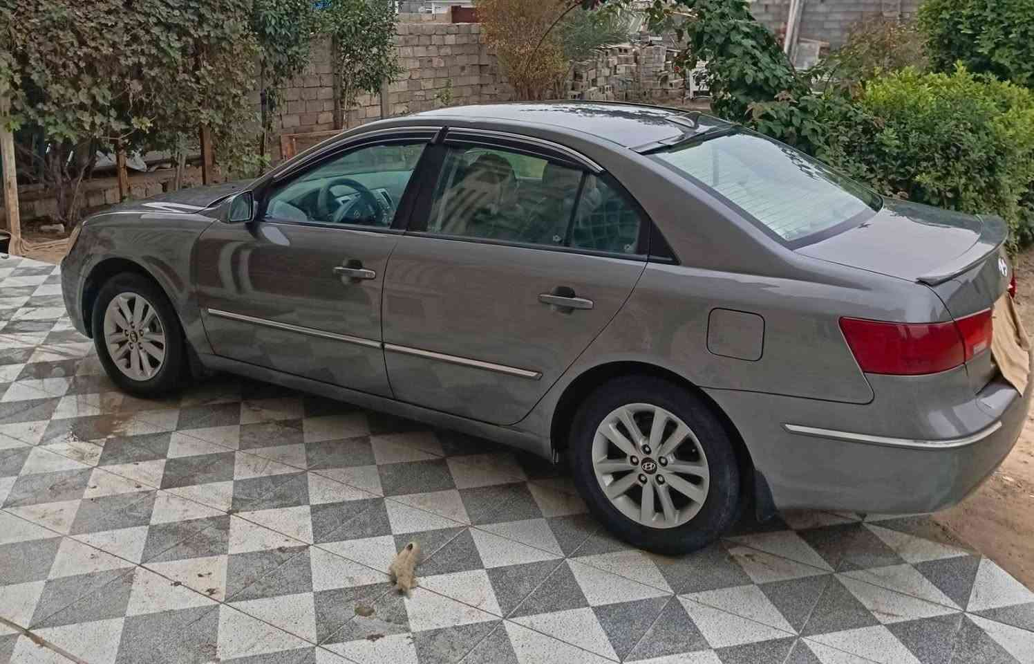 سوناتا 2010 أمريكي  ليبل واحد صبغ حزام جماليه  حداديه ومحرك وكير خيرمن الله رقم انكليزي بسمي سعر 105 وبيه مجال ***********
