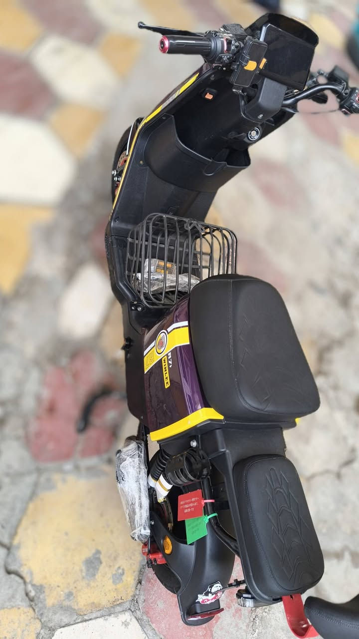 دراجه شحنR7 ستعمال شخصي ما متعوبه هواي وكلشي نضيف بيه العنوان القبله حي المهندسين السعر475وبيه مجال والشراي يدلل متواجد على وتساب الرقم ***********
