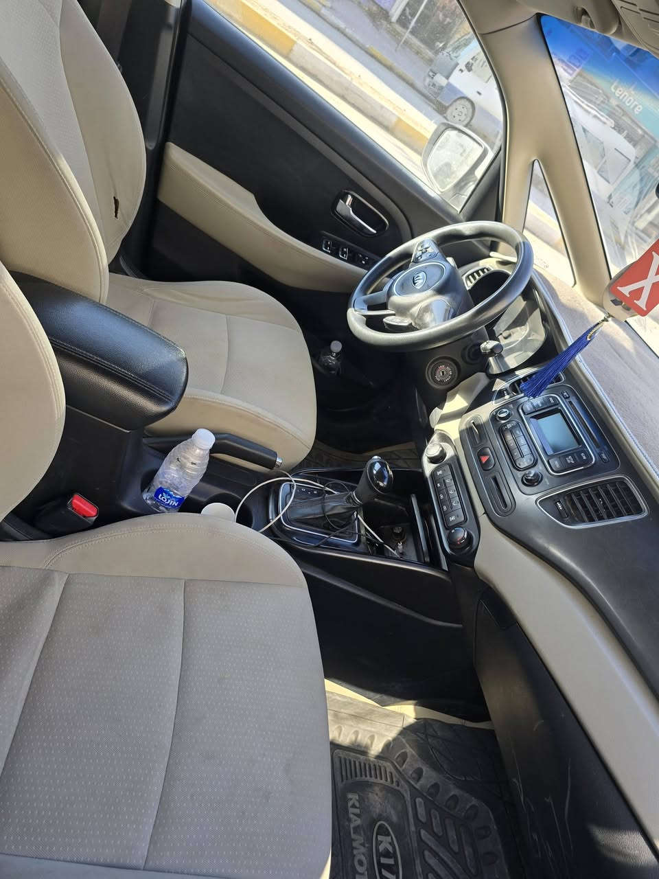 كيا كارنز ٢٠١٤ كفاله عامه ماشي ١٥٠ كم سعر ١٤٥ للاستفسار ***********مكاني سماوه رميثه
