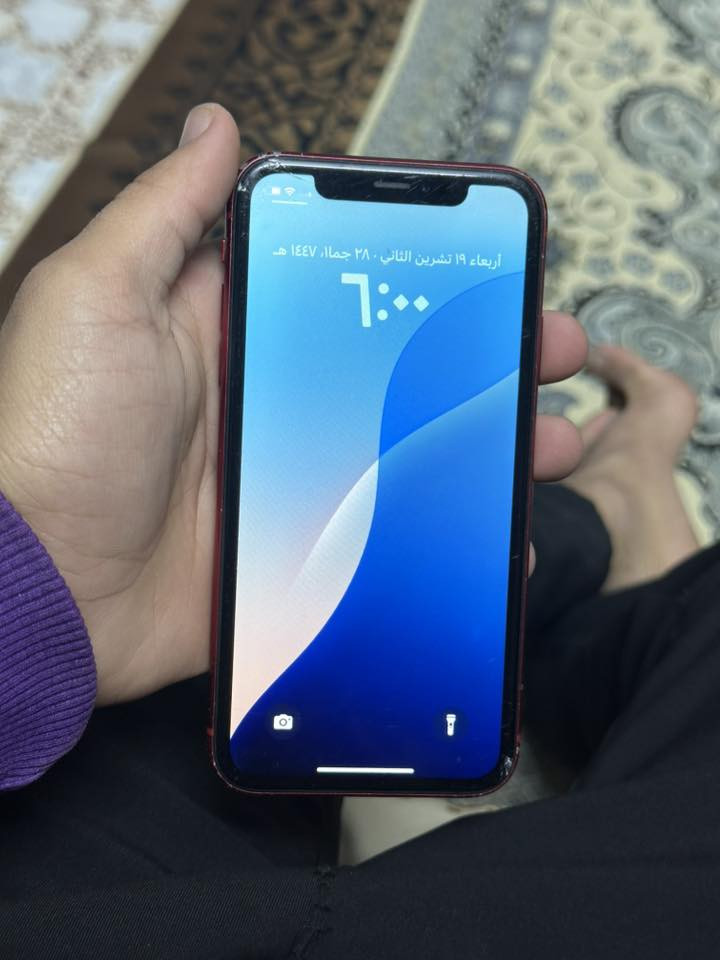 اكس آر للبيع 

مكسور الضهر  

بطاريه بلاديه 83 

شاشه بلاديه كلشي بلادي 

قيم وخذ بل يرضي لله 

***********
