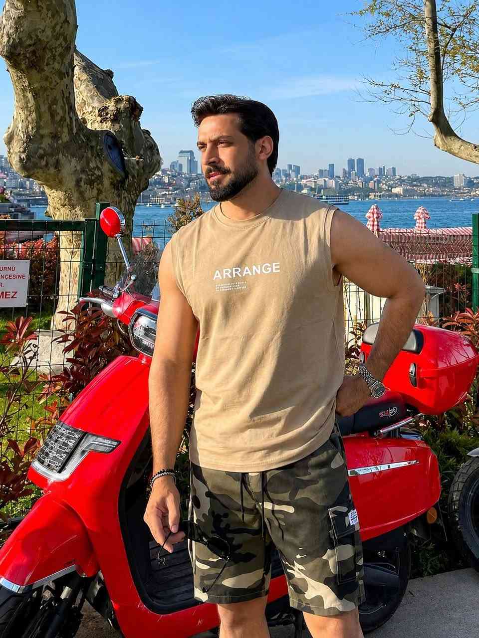 🇮🇶🔥 الجودة عنواننا دائماً 🔥🇮🇶
🎉 وصلـت بضاعة العيـد 🎉
🏃‍♂️ سارع بالحجز قبل النفاد 🏃‍♂️😍

✅ كيمونة حلقة بخامة مرتبة جداً
✅ 2 خيط مكفول شرط الفحص
✅ خامة فول ليكرا مريحة وناعمة باللبس
🇰🇷 القماش: الكيمونة قطن كوري أصلية درجة اولى، 💯✔️ 
📏 القياسات المتوفرة:
   XL / 2XL/3XL/4XL
✔️ القالب هاف ومريح باللبس

🔥شورت عسكري خامة كتان أصلية ثقيلة شرط الفحص
🔥 متوفر بـ 3 ألوان تجنن باللبس ومريحة جداً
📏 القياسات:
/S/M / L / XL / XXL
من وزن ٥٠ الى وزن ٩٠
💥 ستايل عصري ولخامة تفرق باللبس 💥
سعر البدي فقط10 الاف
سعر الشورت فقط10 الاف
سعر العرض بدي + شورت ب18 الف فقط 🔥
🚘 يوجد خدمة توصيل لجميع محافظات العراق ٤ الاف 🚘


**إذا كنت صاحب هذا الإعلان وتريد حذفه لأي سبب، رجاءا أرسل رسالة إلى الدعم الفني**