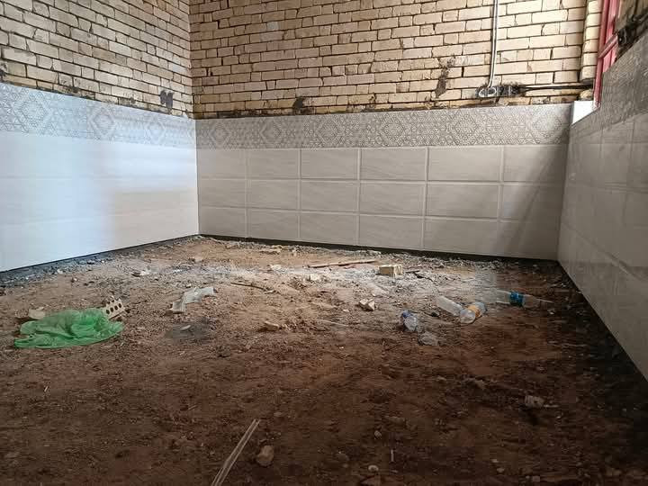 عملنا السيراميك جدران ولارضيه والبايات والواجهيات شغل درجه اولى وأسعار مناسبه مكاني سماوه ***********
