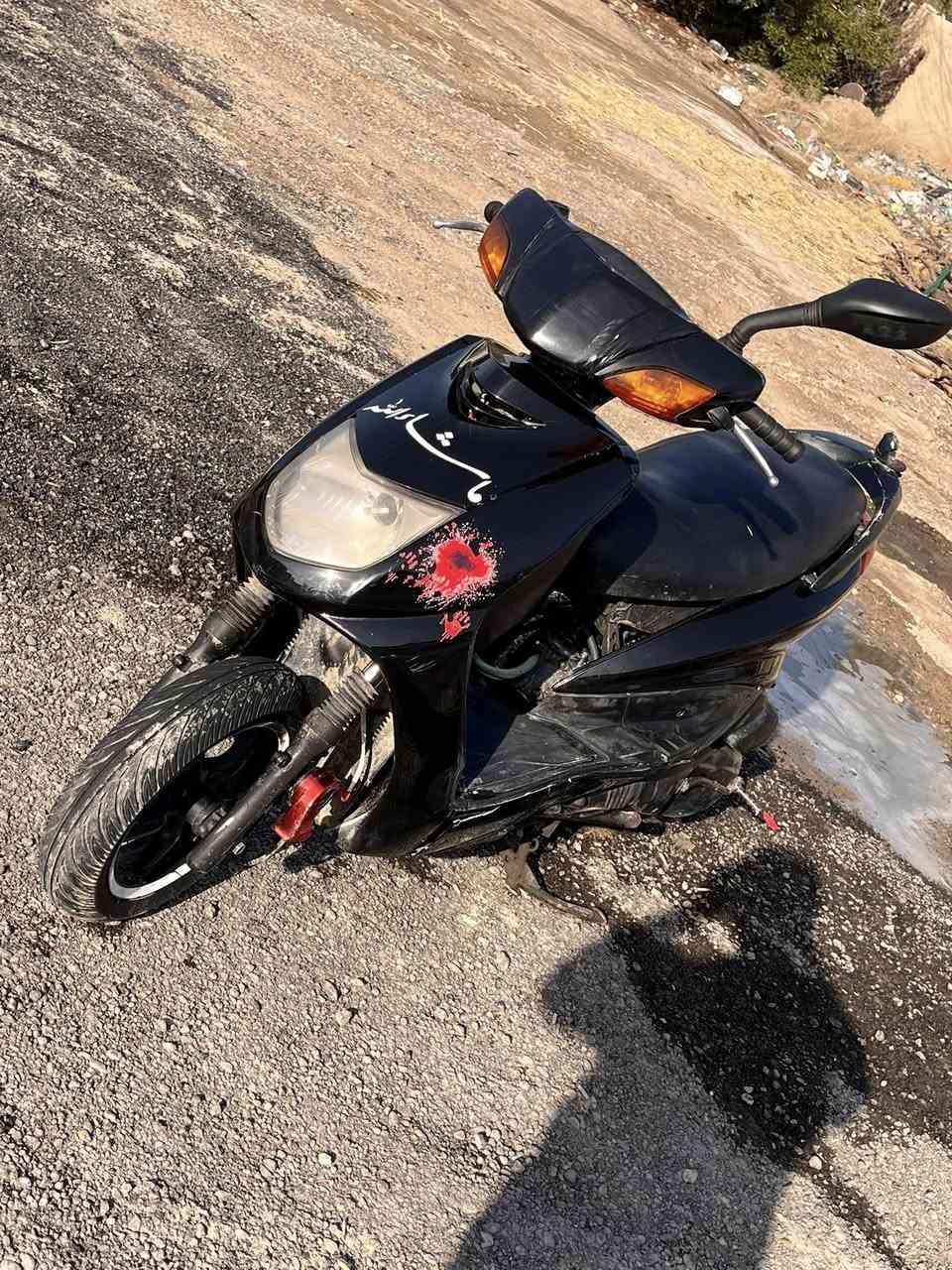 السلام عليكم سكنس نثيه140 للبيع 400وبيها مجال للاتصال *********** مكاني بغداد الشعب الثعالبه
