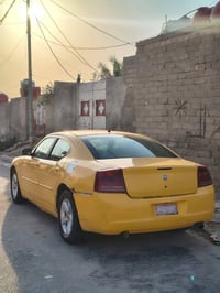 دودج • تشارجر • ٢٠٠٨