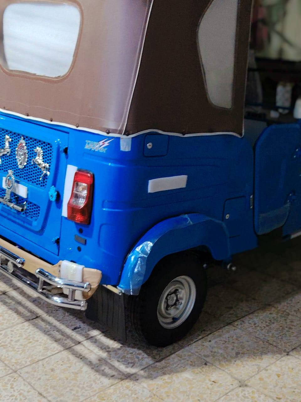 سلام عليكم تكتك كفاله عامه موديل 24اوراق تكتك هية وغراضهة مكفوله من الشخط ***********
