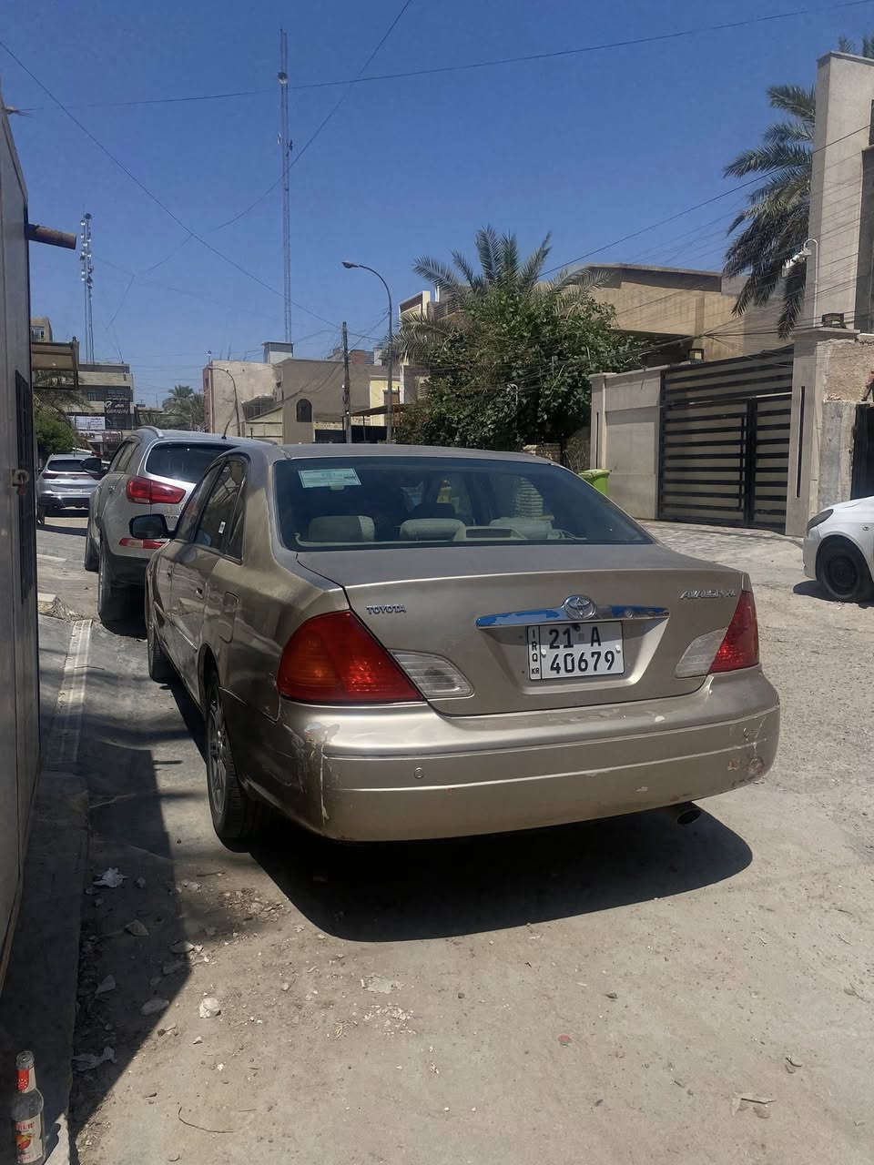 السلام عليكم
للبيع فقط تويوتا افلون 2002 خليجية
سعة المحرك : 3000 / v6 
اللون : شمباني / داخل مخمل عسلي 
شاشة اندرويد 
سبوفر دمام بالصندوق الخلفي 
السيارة بدون حادث 
بيها ٤ قطع صبغ اثر جراد 
لوحاتها سليمانية / بأسمي تحويل ثاني يوم 
السيارة شادلها صدر جديد وية الدبلات 
راديتر ومنظومة جديدة 
ادامة كاملة على المحرك 
سيارة مال جني ونظيفة 

السعر 78 ورقة وبيها مجال 
مكاني بغداد / حي القاهرة


**إذا كنت صاحب هذا الإعلان وتريد حذفه لأي سبب، رجاءا أرسل رسالة إلى الدعم الفني**