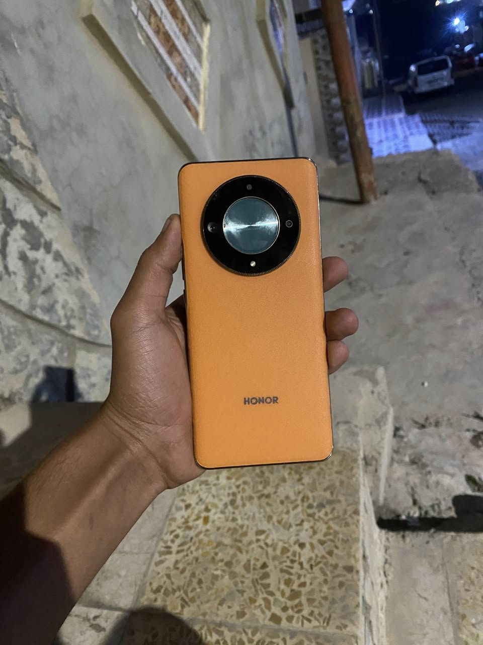 هونر X9b5G 
ذاكره 256 /رام 8+8
جهاز وضع شريكه جديد 
سعر 280 وبي مجال حك الجيه 
يرهم بيع ومراوس ايفون فقط 
*********** /او خاص
