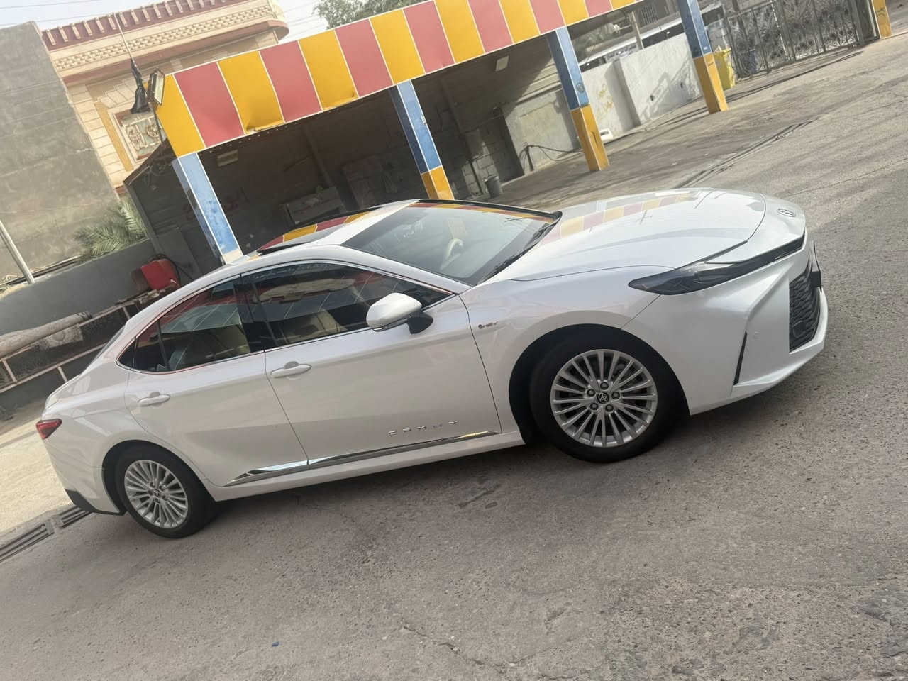 كامري موديل 2025استقطاع مباشر من البنك موضف وكفيل عنواني بصره سياره كامري وكاله.   وكاله عبد اللطيف بيه طخه بل دعاميه نضيفه كلش  السياره ماشيه 33 الف كيلو *********** السعر 220 ورقه
