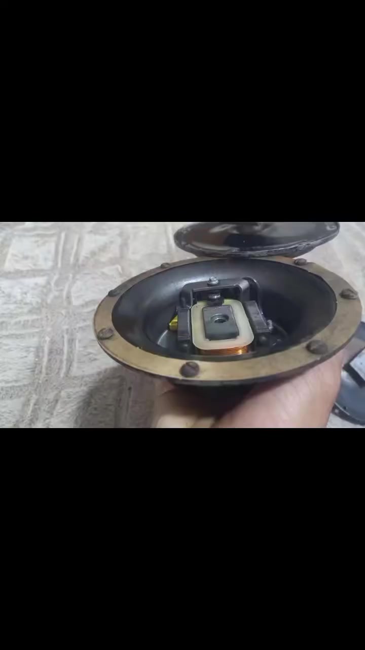 سلام عليكم 
هورنات بوش جنح ألماني بالشمع مال حاويه بطن بل كارتون تفحص وين ميعجبك سعر625الف 
***********مكاني بغداد
