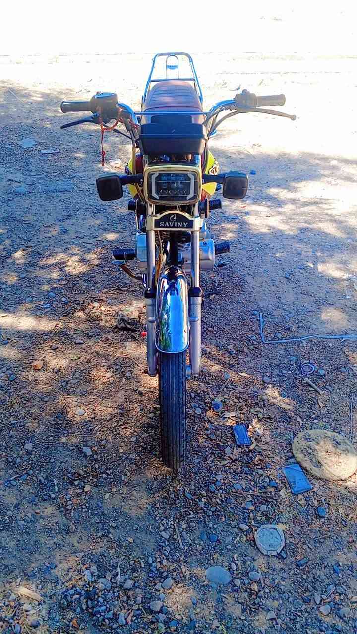 سلام عليكم شباب دراجه البيع مكينه ما مفتوحه خير من الله مكان ديالى بعقوبة ناحيه العباره  رقم هاتف ***********
