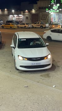 كرايسلر فيوجر • ٢٠٢٣ • حادث باب صبغ