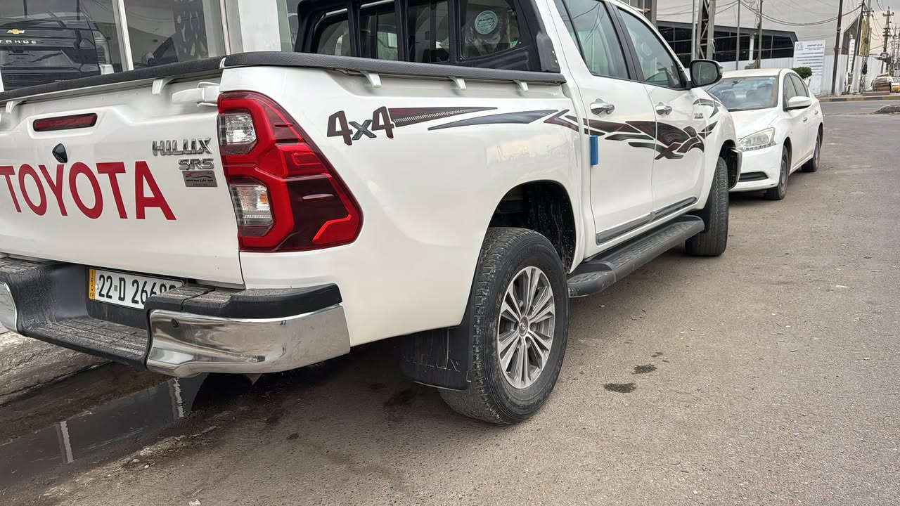 السلام عليكم هايلوكس سعودي رقم اربيل 2022بيها بارد بالجاملغ الايمن الخلفي السعر 30


**إذا كنت صاحب هذا الإعلان وتريد حذفه لأي سبب، رجاءا أرسل رسالة إلى الدعم الفني**