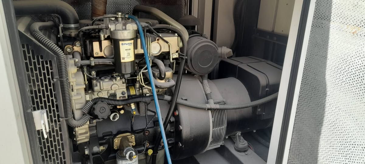 مولد للبيع 60 كيفي***********
