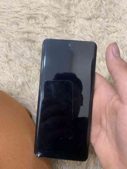 سلام عليكم هونر اكس ٩بي الجهاز نضيف بس بي فطر اصغير
ذاكرة 256
شغل ٩٠فريم
الجهاز قوي بس وكع داست علية سيارة
السعر٢٠٠ 
مكاني بغداد رقم الجوال(***********) 
واتساب
