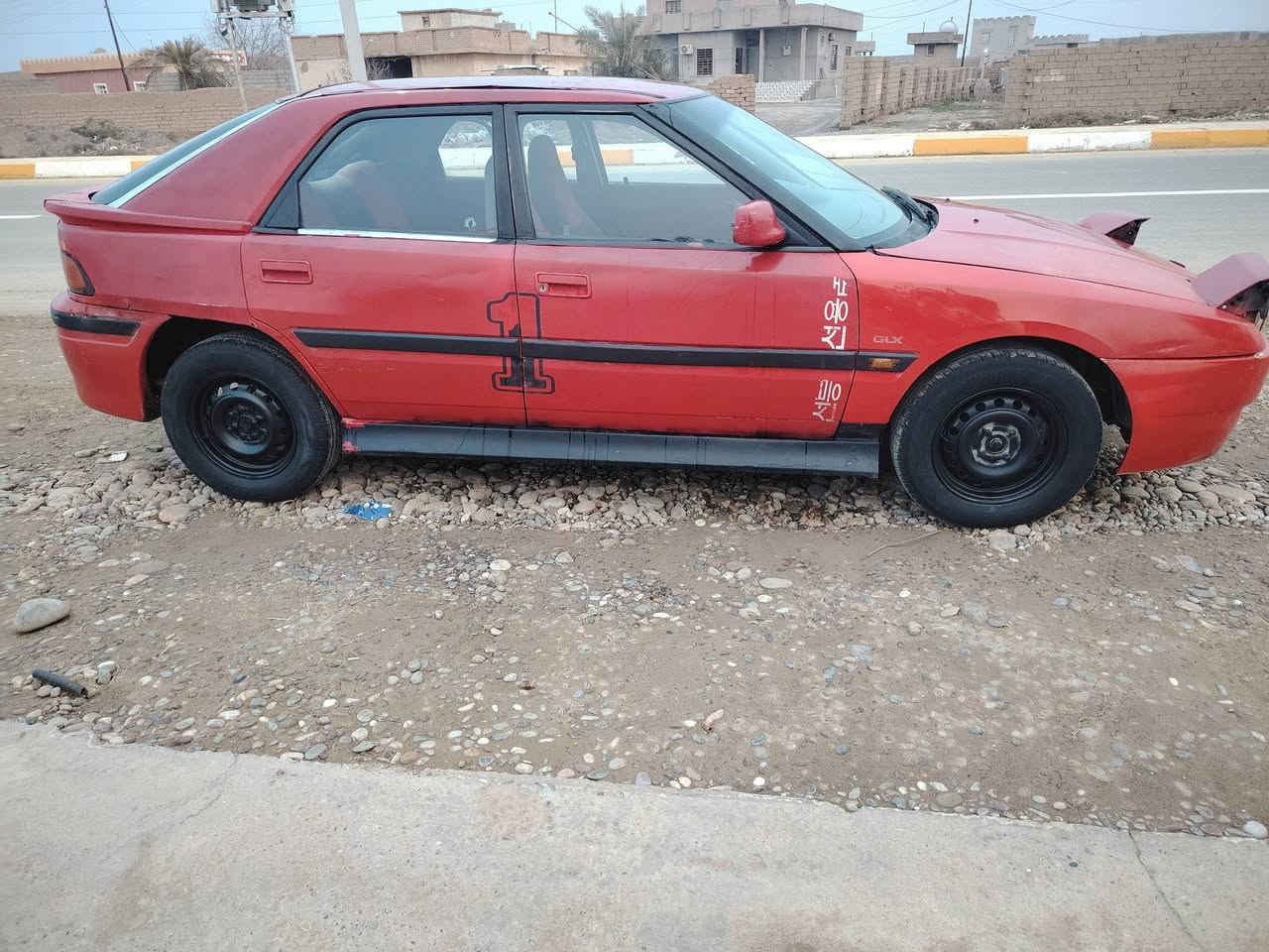 السلام عليكم للبيع  سياره نوع مازدا موديل 91 رقم نينوئ فحص شرط التحويل من الشرعي سنويه بيضه حجم المحرك 16 نوزل بي فقط لاستيك ولف گير 5 نمر شرط نشاط فول صد تايرات جديد جام كهرب تدفئه نار  #السعر 19 وبيهه مجال
باقي تفاصيل اتصل عل رقم 
***********مكان السياره الشرگاط سديره 
مراوس حسب القناعه
