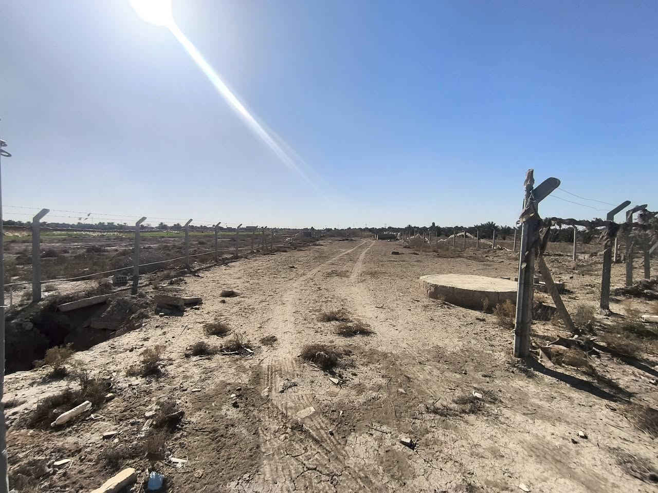 عـــروضـنا  بشهــر رمضان المبارك
السلام  عليكم 
قطعة ارض للبيع المساحة الكلية 
دونم
 الواجهه 28 
طابو زرعي سند 25 تحويل مباشر 
مابيها ورثه السند بسم راعيها 
قرب العلويه شريفة بنت الحسن 
تبعد عنها 3 دقايق 
ماي كهرباء خطوط مدارس تصلح سكن 
وتصلح مزرعه قريبه ع شارع شريفة 
للأستفسار اكثر يرجى التواصل معنا على الارقام التالية 
***********
***********
 بيهن وتساب ثنينهن
