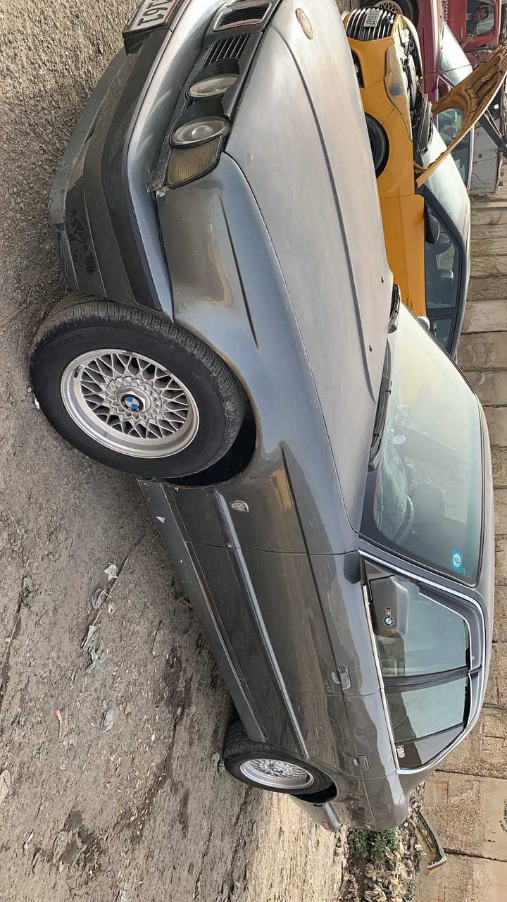 السلام عليكم BMW 1990
وارد خليجي محرك جديد مفتوح 25 
كير عادي باسمي سنويه لغايه 28 
تخم تاير كهربائيات جاهزه السياره 
مكاني الرستميه بغداد السعر 37 
تبريد ميشتغل راديتر بي ليك


**إذا كنت صاحب هذا الإعلان وتريد حذفه لأي سبب، رجاءا أرسل رسالة إلى الدعم الفني**