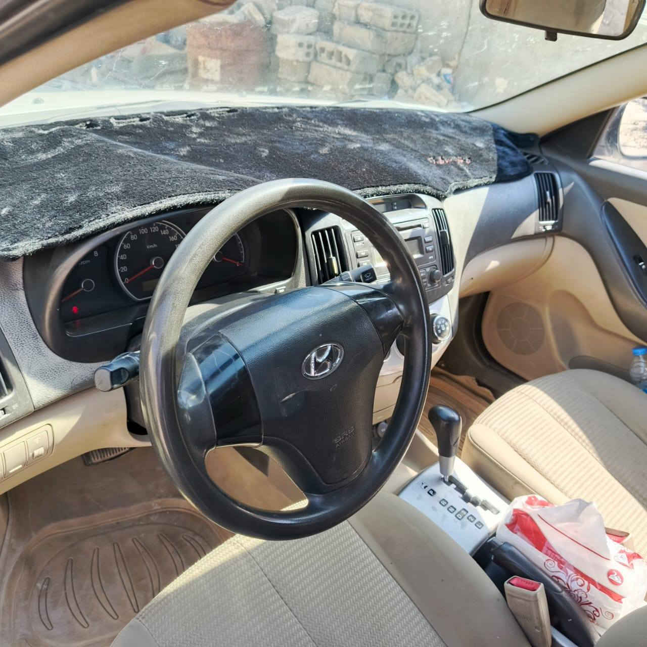 سلام عليكم النتره موديل2010 دكشن عالي سياره كفاله عامه مرفق موجود رقم نكليسزي جديد ***********
