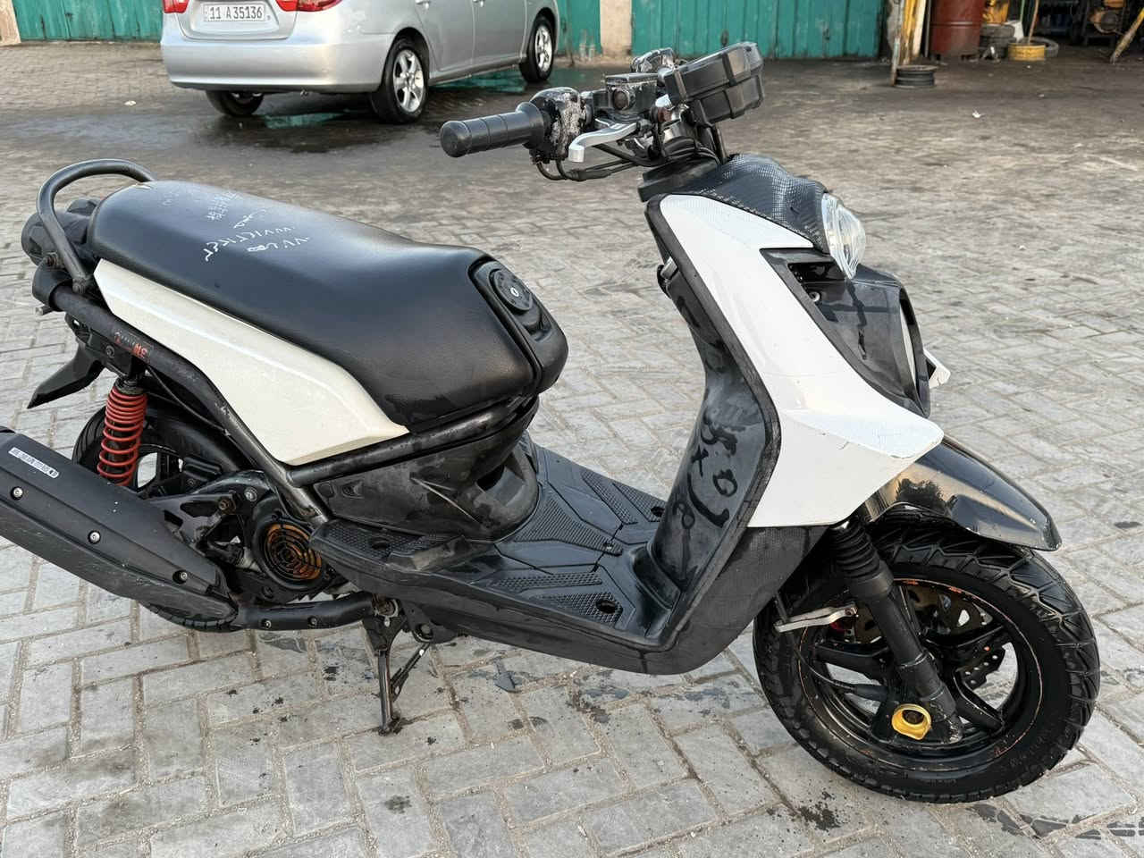 السلام عليكم شباب دراجه للبيع سكنس جبلي دراجه رمبه صاله 5تشر من منزله دراجه حلوه خير من الله كهربائيات كله شغاله سعر دراجه 1250وبيه مجال شراي ينتصل ‭0772 265 2898‬
