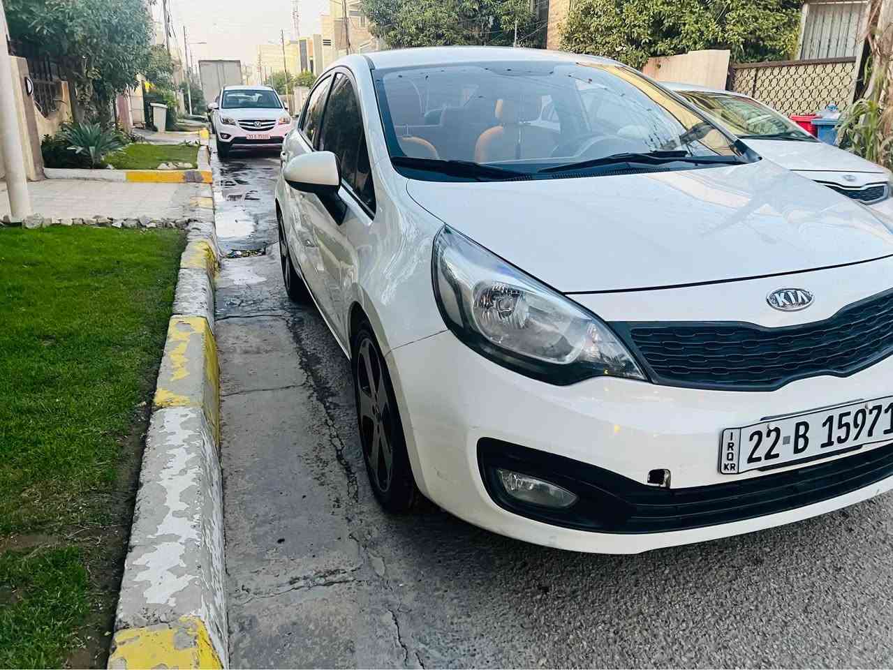 السلام عليكم 
كيا ريو موديل 2012 خليجي 
بدون حادث بدون صبغ 
مكينه 1600ابشرط 
كير بشرط
رقم أربيل 
مواصفات معروفه 
5 ويل كب 
 السعر 96 بيه مجال قليل 
الشراي يتصل *********** 
عنوان بغداد غزاليه بغداد, العراق
