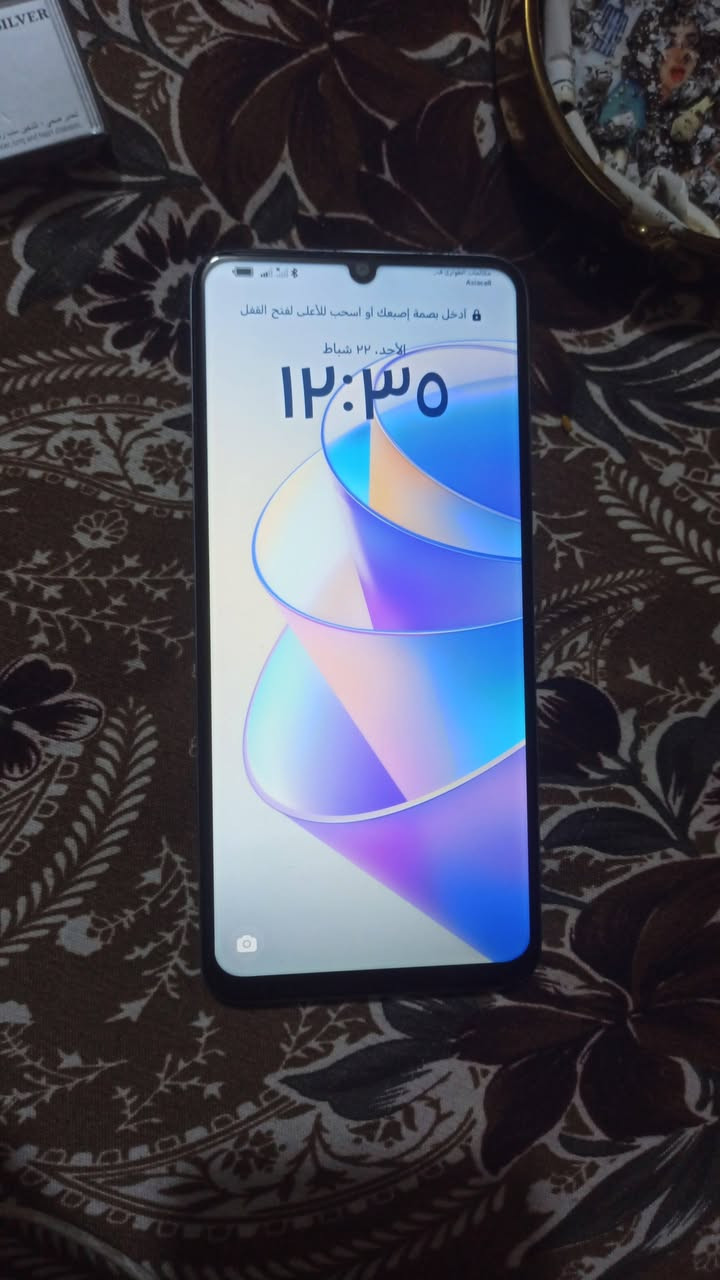 السلام عليكم 
هونر للبيع 
السعر ١٦٠
نضيف لامصلح ولا عطل ع فحص 
مكاني الكاظميه چكوك 
***********
