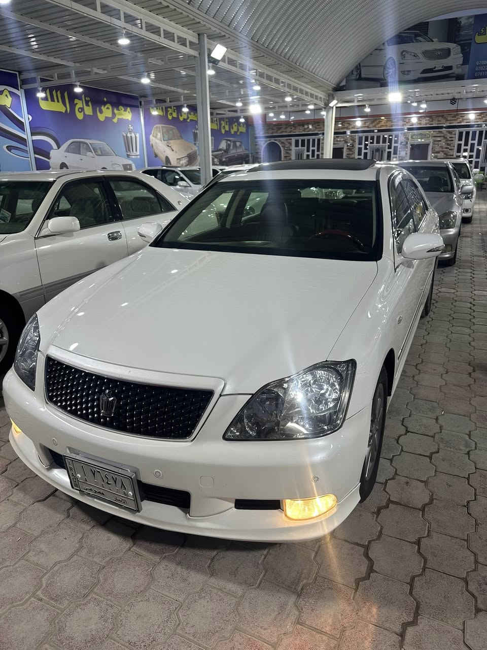 TOYOTA CROWN ATHLETE 👑
للبيع تيوتا كراون شاهينه 2006. (مبايعات)

مالكها عنوانه نجف سياره وحده باسمه

اللون              صدفي 

❗️فقط لليدور جديد(كص قماره +گفر جاملغ خلفي في اليابان)

رقم  الأنبار سنويه نافذه لغاية2028.

شاصي 84 رياضي

المواصفات 👇

3دكم.

غرفة جديده مالت حاويه

فتحة سقف سلايت.

مكينتها 3500

كشنات حضن رياضي.

كشنات كهرباء.

سترين كهرباء.

مري كهرباء+هيتر♨️.

5بصمات+بصمة تشغيل+بصمه رصاصي.

تصعيد وتنزيل الجام من خلال البصمه.

وضعيات القياده رياضي+عادي

تحكم ستيرن جهتين.

لايتات 5قطع+منضومة زنون بالكامل.

بگ لايتات لد ابو عيون.

شاشه ترحيب الكبيره.

تبريد ثلج متحرك❄️.

كروز تثبيت سرعه.

سستم صوت ودمامات فدشي.

جامات اربعه اوتو.

سيدي چنجر6اقراص.

مانع انزلاقTRC.

.GBS خرائط

.APS شغال

گير اوتو وعاديS نمر6.

غراض مال جنطه كامله.

وحداديه جديده من الطول للطول.

والسياره ماعايزه برغي كامله على اخر حبايه.

والسياره بالوقع اجمل من الصور بهواي📷.

العنوان🏡النجف الأشرف..

السعر 110 ورقة وبيها مجال بسيط

للاستفسار 📞 ***********
