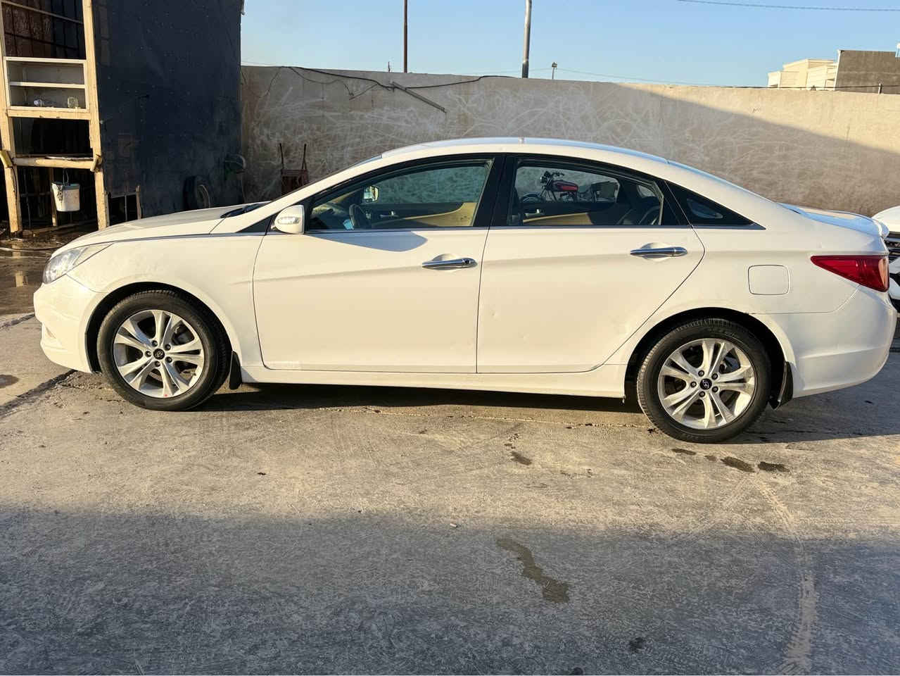 سوناتا 13 خليجي مكينة 2400 تبريد قطعتين كير بالاسترين السيارة جاهزة مكينة وكير وحدادية رقم بغداد هزة جديدة وسنوية جديدة بيها طخه بسيطة بخشم الجاملغ الخلفي وقبق الجنطة مرشوش بدون دواخل السعر 130 وبيها مجال بسيط مكاني بابل حلة, بابل


**إذا كنت صاحب هذا الإعلان وتريد حذفه لأي سبب، رجاءا أرسل رسالة إلى الدعم الفني**