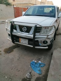 نيسان نافارا • ٢٠١٣ • رقم بصره