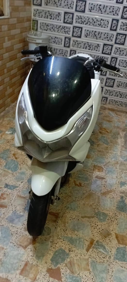 السلام عليم دراجه جيل الاول ستان كهربائي حساس ازدحام كهربائيات كلهن شغالات مكينه مامفتوحه كفرات مامتعوبه الدراجه مال جناي ع ايدي جديده مال ربمبه السعر مليون و400/ ***********
