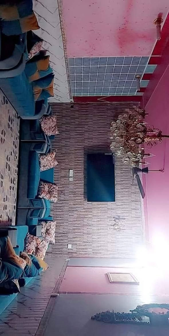 بيت في سلاميات قرب ملعب سلاميات طابو صرف  قرف ثنين صحيات 3 هول مطبخ صاله طرمه كامل مكمل مناه جديد طرمه سفسار نتصل عليه رقمي سعر علا خاص ***********
