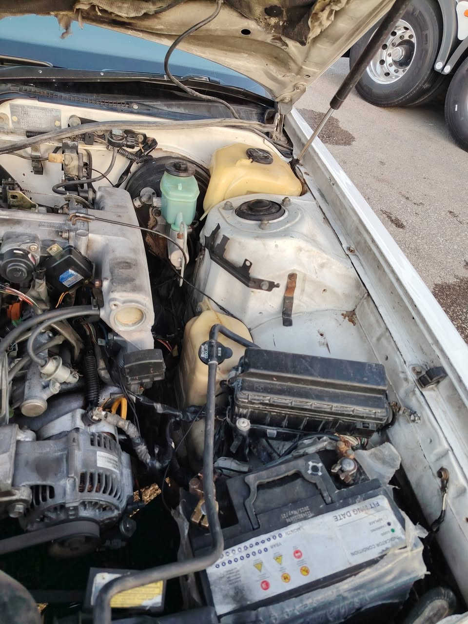 مارك تكم كربلاي موديل 94. مكفوله ضربه كصه نقل جثه بيه مكنات صبغ مكينه ونجي جديده كير حداديه جديده دشبول ابلادي رقم كربلاء تخم تاير سنتر لك جاهزه السياره احله من الصوره مكانه كربلاء السعر 62 اوبيه مجال التصال ***********
