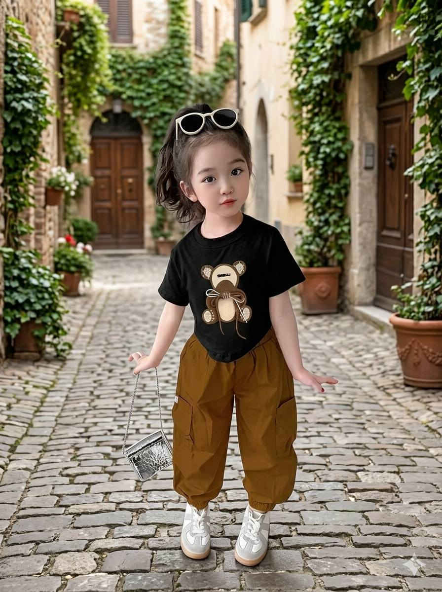 كوالتي🌹🌹👈عرض خاص 10 الاف فقط👉
سوت بناتي موديلات مميزة تيشرت قطن وبنطرون كتان بجودة عالية💯💯
القياس ١ الى ٤ سنة👉👉
متوفر تجهيز لحديثي الولادة متكامل💯💯
الموصل حي الحدباء سايدين المضخة قرب جامع ذكوان مقابل عطارية أبو اليمان🌹
واتساب واتصال
 ***********   *********** 
خدمة التوصيل متوفرة 🚕🛵🚕
