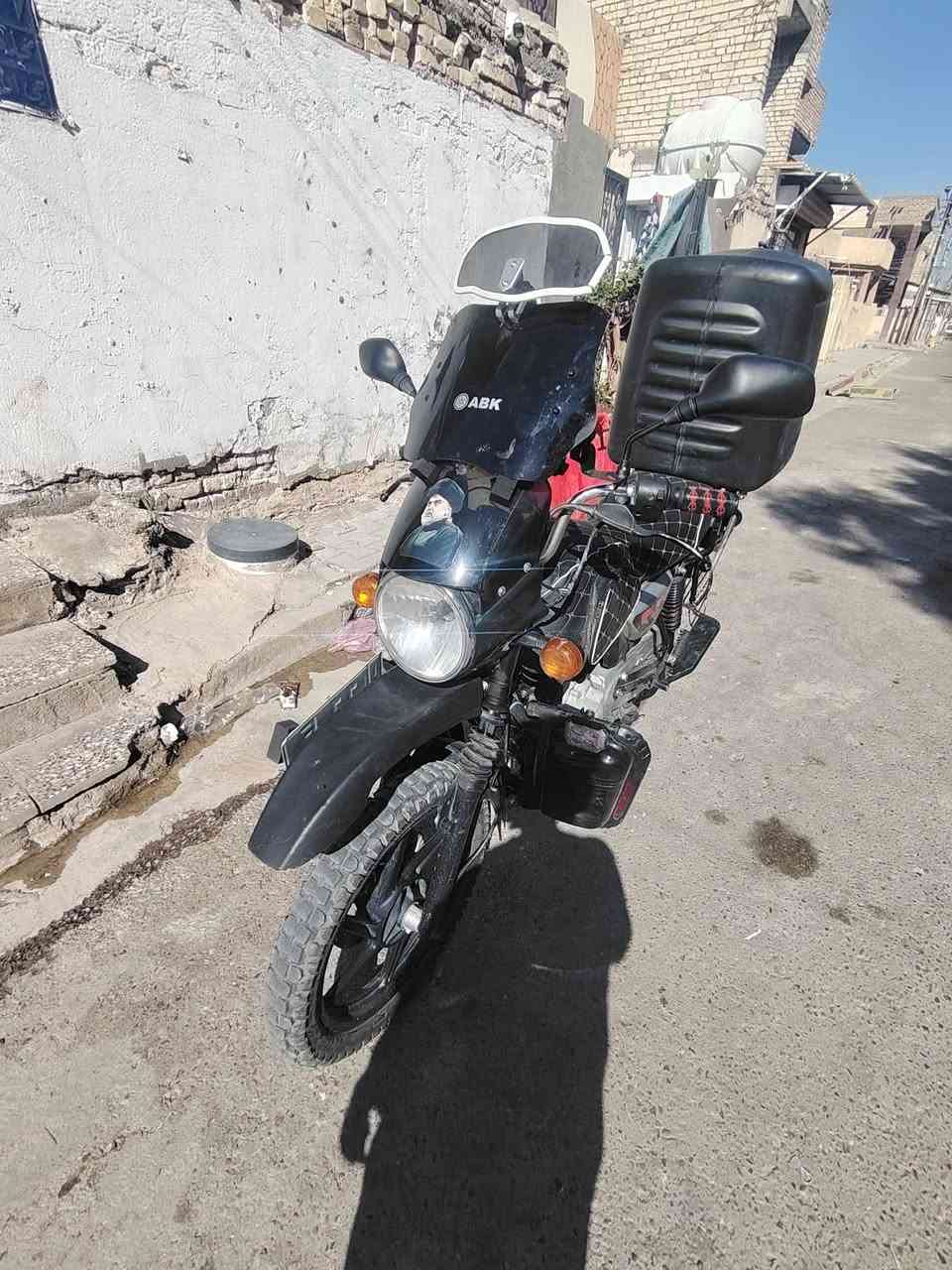 بوكسر موديل ٢٢ كاملة مابيهة نقص محرك خير من الله مجفتة تجفيت شركة ترايك وين متريد رقم وسنويه السعر خاص *********** وتساب فقط
