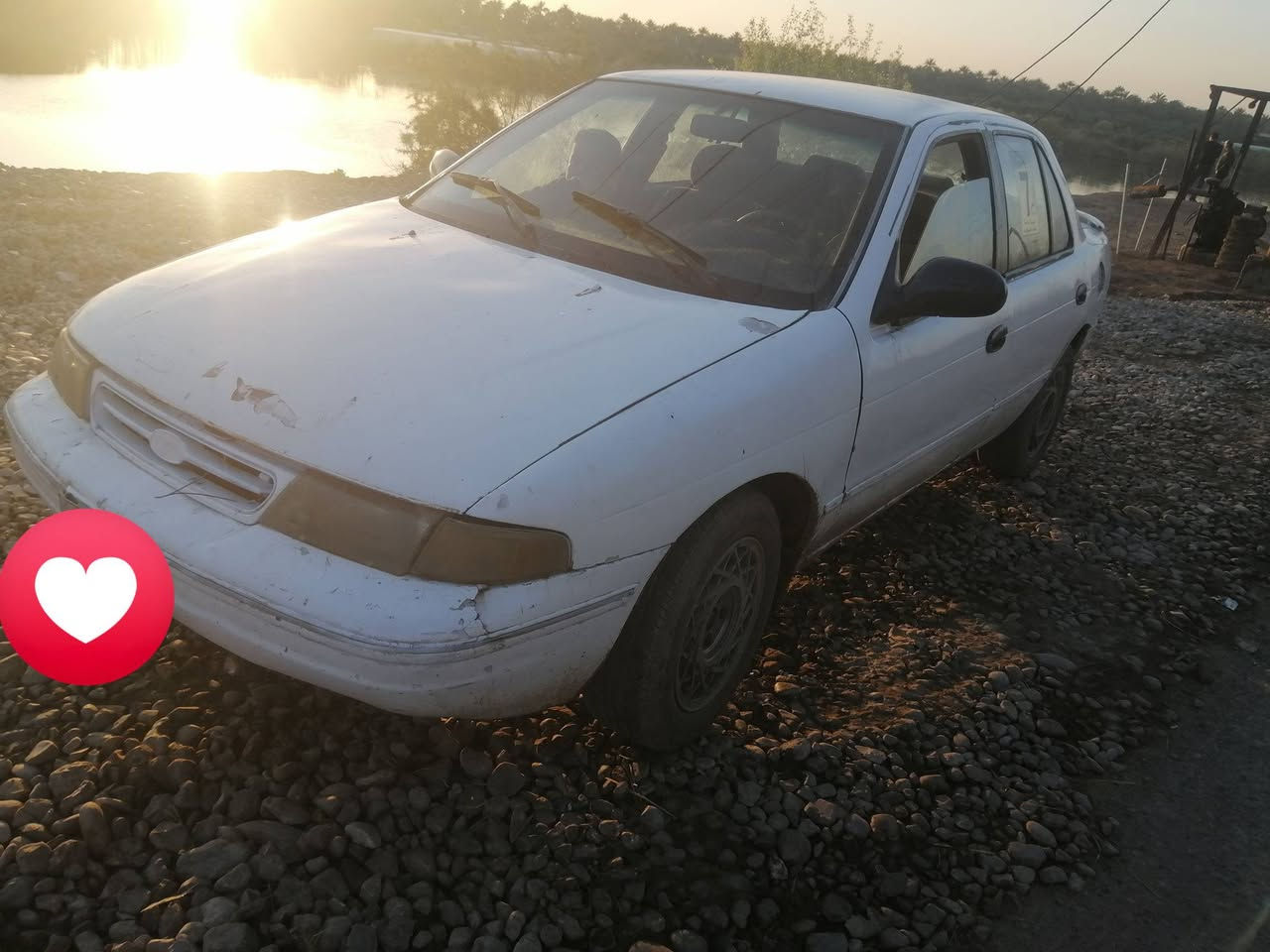 السلام عليكم للبيع كيه سيفيا موديل ٩٤ رقم بغداد مشروع وطني ل٢٧مكينه بيهه دخان كير جديد حداديه جديده كهربايات شغاله تايرات نضاف السياره خير من الله السعر ٢٥ وبيهه مجال العنوان واسط الصويرة رقم الهاتف *********** مامتواجد على الفيس الاستفسار على الرقم
