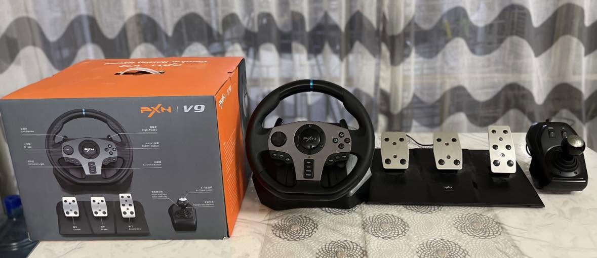 ستيرن pxn v9  (كير عادي فرة ونص) للبيع 
الملحقات كاملة عدا الكيبل الusb استخدام  مجموع شهر 
الكارتون موجود بس شوية تعبان
يشتغل على (بلي٥،٤)(اكسبوكس x وسيرس و1) 
⛔️نسبة النضافة ٩٠٪؜ وكدامكم بالصور
⛔️حاليا يختلف اختلاف بسيط عن الصور بي خدوش بنص الستيرن بالعلامة الشركة 
السعر ٩٥
مكاني بغداد الكرخ
للتواصل خاص او واتساب ***********
