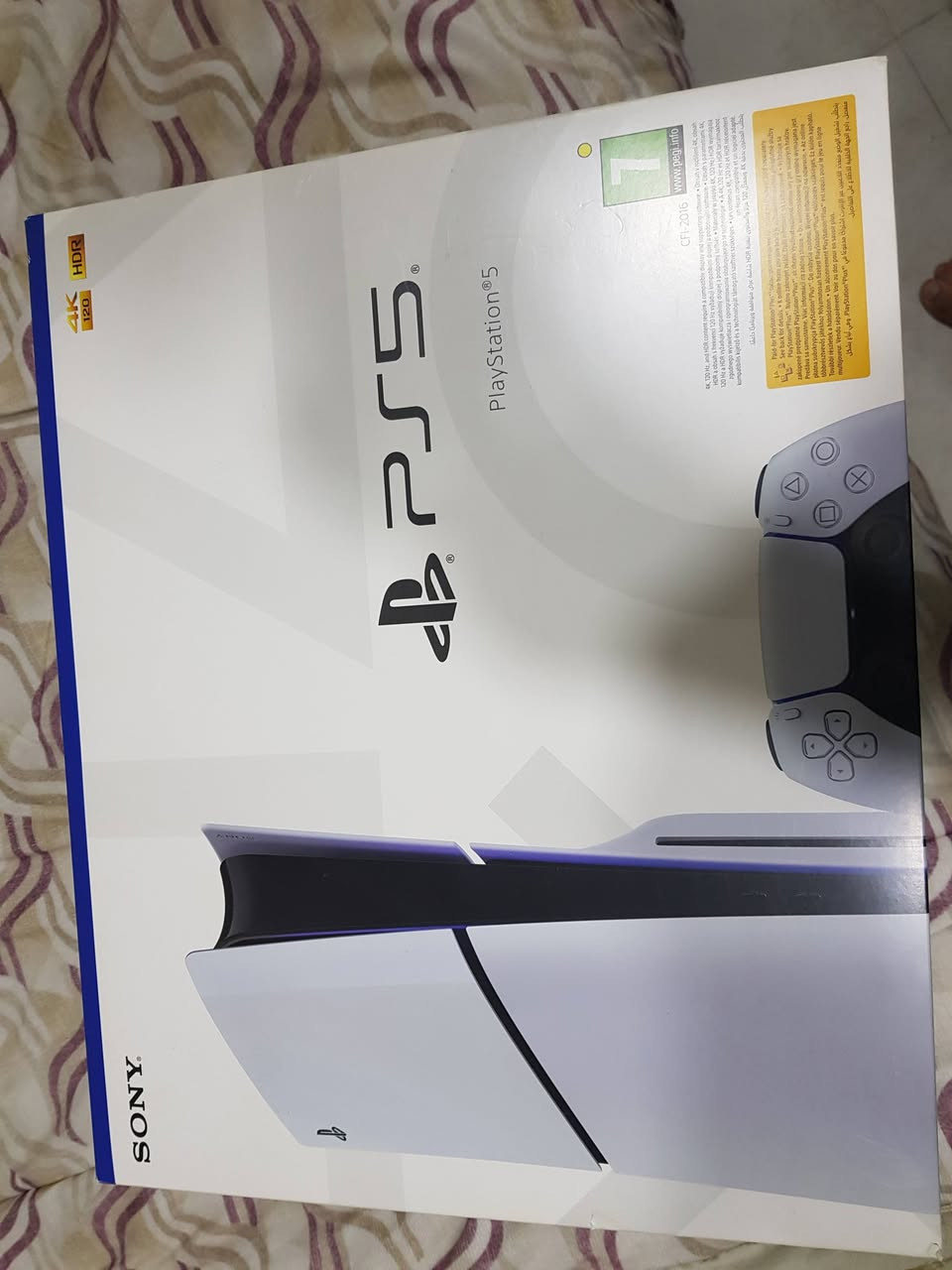 سلام عليكم بلي فايف سلم واحد تيرا اوربي شرق اوسط استخدام شخصي قليل حيل نظيف اخو الجديد ملحقات الاصلية كلها موجوده يده كيبلات كارتونه سعره  600  بغداد الكرخ حي جهاد متواجد على واتساب ***********
