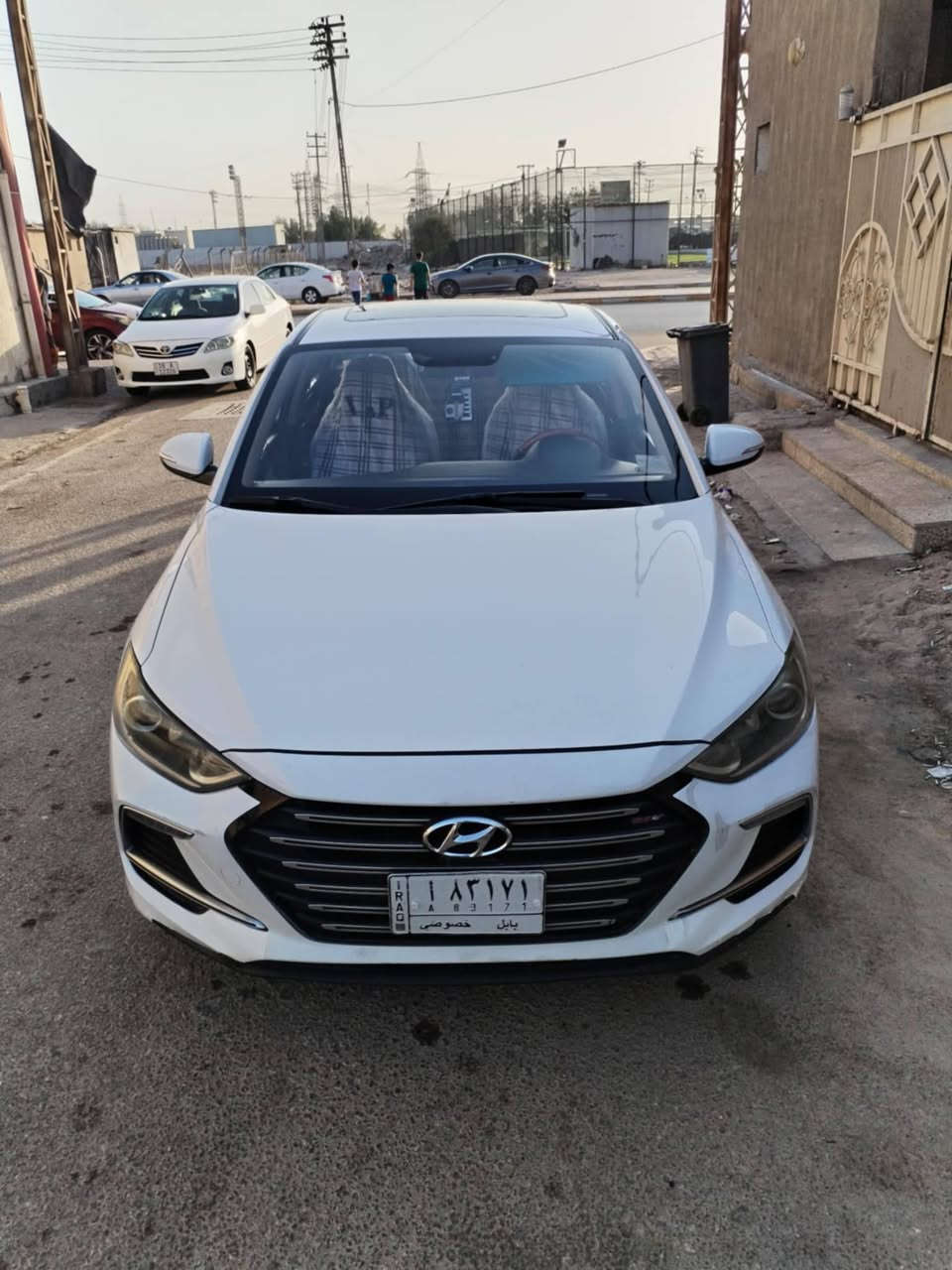 النترا سوبر   موديل 18 كفاله عامه  من كل شيء مواصفات واحد على واحد مراوس  حسب القناعه النترا سيراتو اكسنت هذا رقم صاحبها  *********** اني مكلف بالنشر
