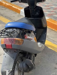 دراجه بطه للبيع نضيفه وكلشي بيها شغال ونضيفه تواير جدد كابريتر جديد أو...