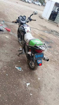 دراجه كامله أي نقص ما بيهه  650 مكينه 150 موديل 2017  واساب 0782288716...