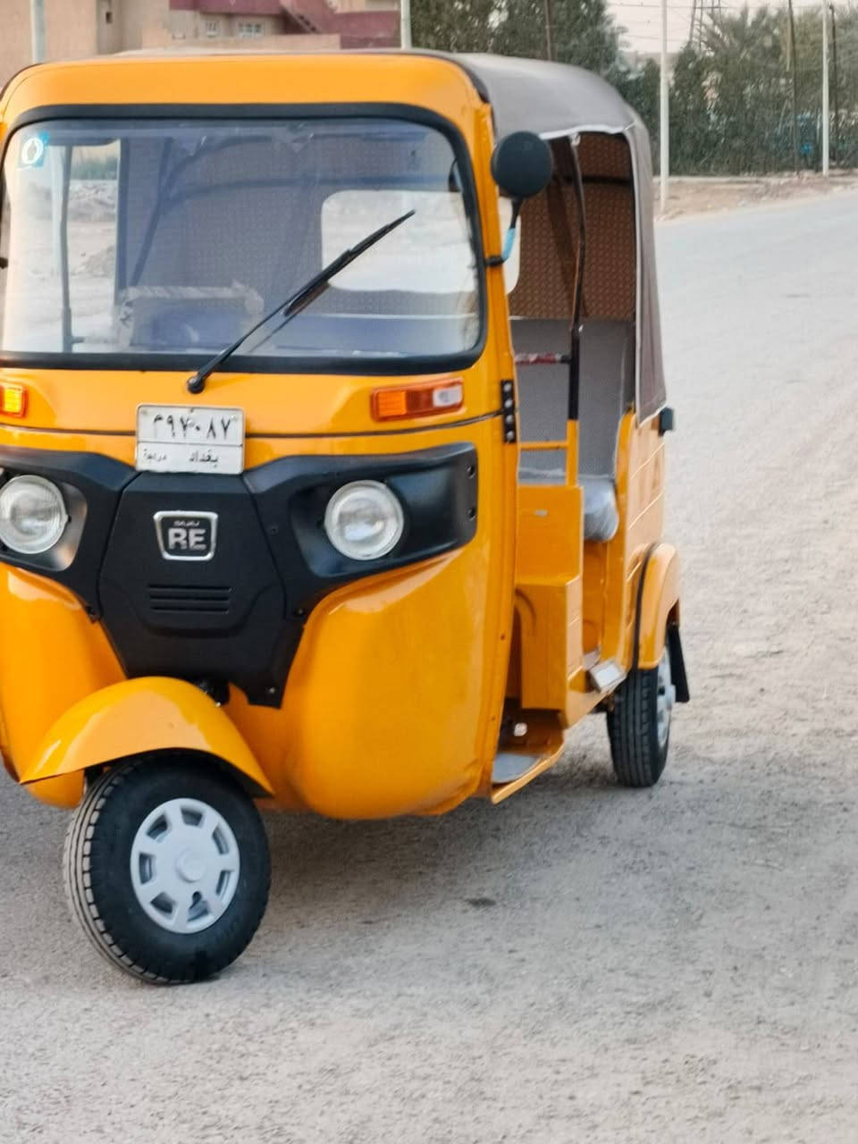 اسلام عليكم تكتك للبيع موديل18 شهر 11 مرقمه رقم وسنويه السعر 6ملاين و600 بيه مجال حك جيه 
***********
