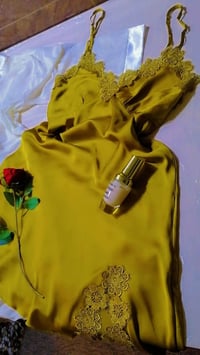 ملابس • توصيل مجاني • حد أدنى ١٥٠٠٠