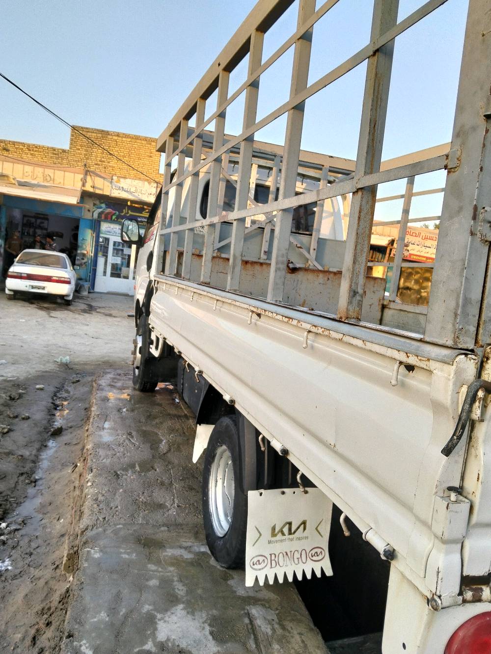 سلام عليكم كيه فحل 2009 ضربه بلدوسه السايق كيه قماره حداديه جديده طخم تاير 