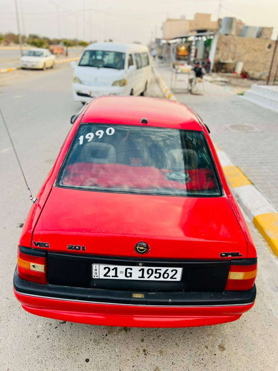 فكترا موديل ٩٠ رقم سليمانيه رقم سنويه هزه كله جديد بدون صبغ كير محرك شرط حجم ٢٠ للبيع السعر ٣٩ بيها مجال مكان السياره كركوك غير متواجد عل فيس اتصل على الرقم رجاء ***********
