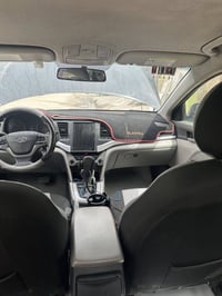 النترا 2018 وارد امريكي ضربتهه فقط شفه بنيد بدون صبغ و مرشوش وياهه الج...