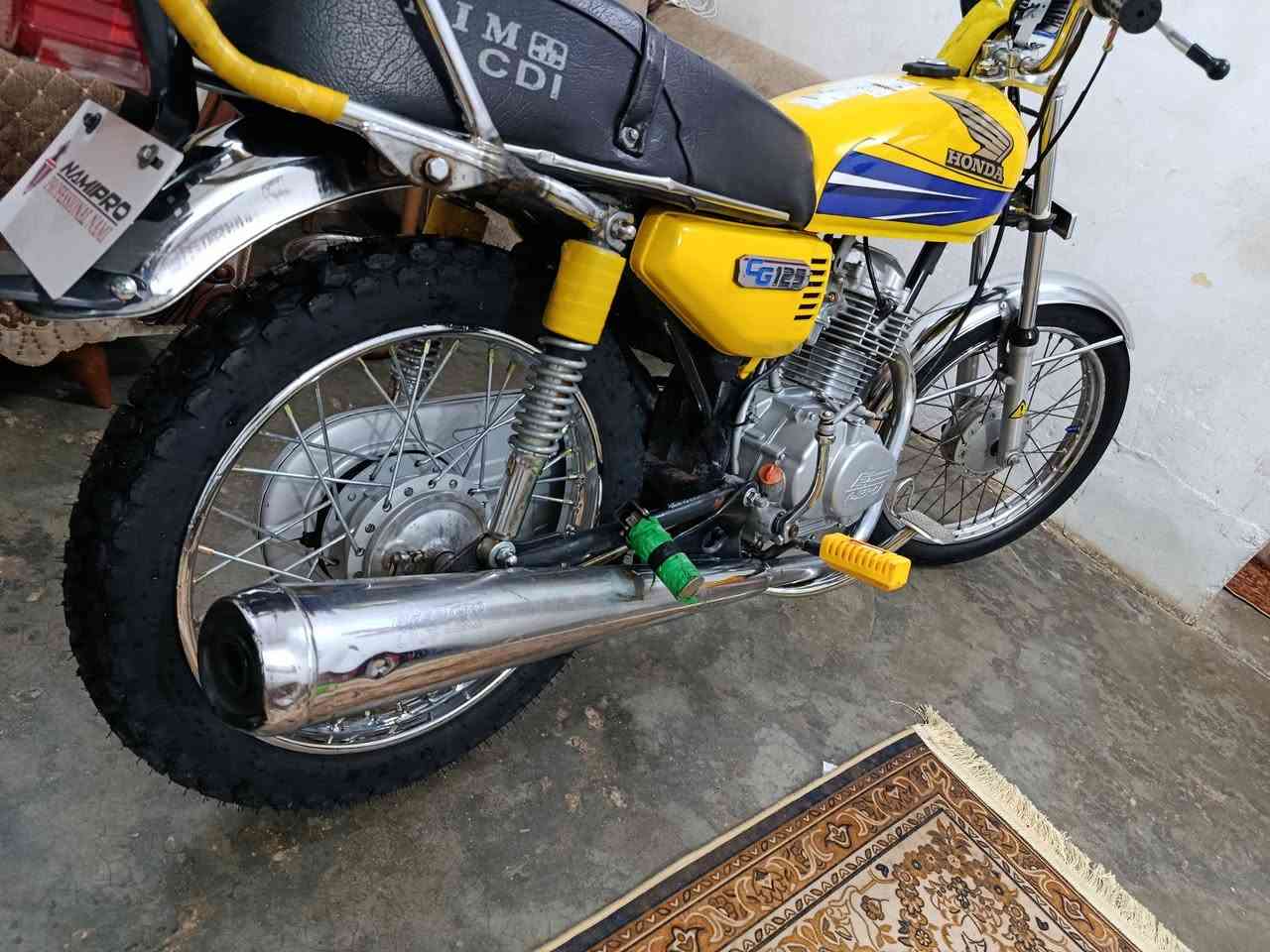 دراجه اربع قير للبيع موديل 17 بدون اوراق سعر 400 وبي مجال


**إذا كنت صاحب هذا الإعلان وتريد حذفه لأي سبب، رجاءا أرسل رسالة إلى الدعم الفني**