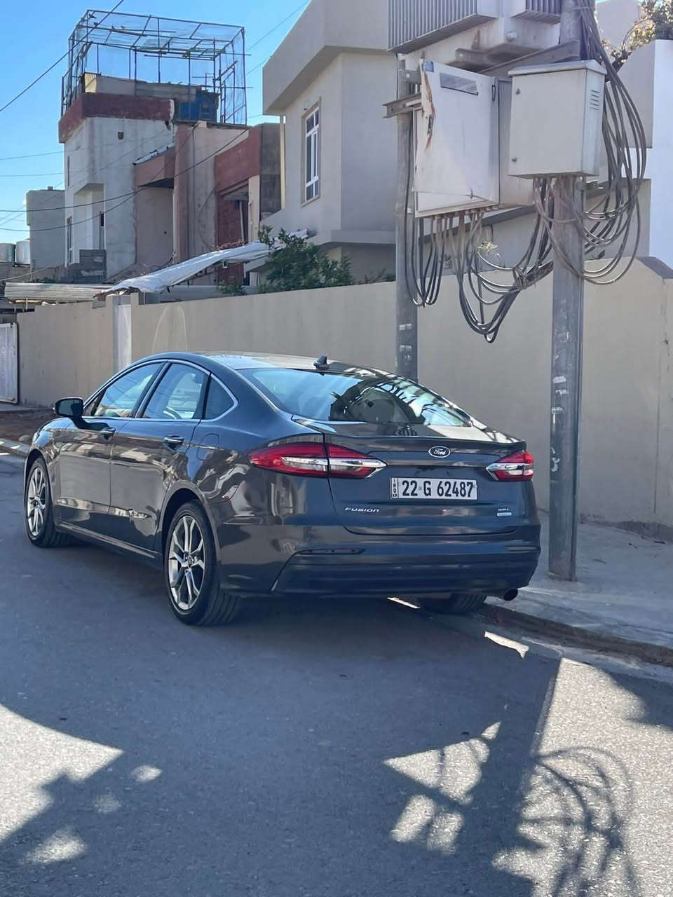 فۆرت ڤیوژن مۆدیل ٢٠١٩  
مواسەفات SEL 
٦٢ مایل رۆیشتوە شتێکی زۆر پاکو خاوێن بێ مەسرف ٤ تاو ویلی تازەی لەسەرە تەقەو رەقە بە شەرت کوشین کارەبایی و خەزن ئاوێنە رادارە پشتو پێش رادارە گێر ماوس فۆلیۆمە کوشین هیتەر ١٥ ی تۆربۆیە مالی دۆستە یەک چاملخی لای سەکنی بۆیاخە بێ ژۆرێ بێ ئیرباگ  دواوە سندوقی تەنها جێگای رەقەم سبوخە
سعر : 127 مه جال
شوين :هه ولير 
ره قه م :*********** أربيل, العراق
