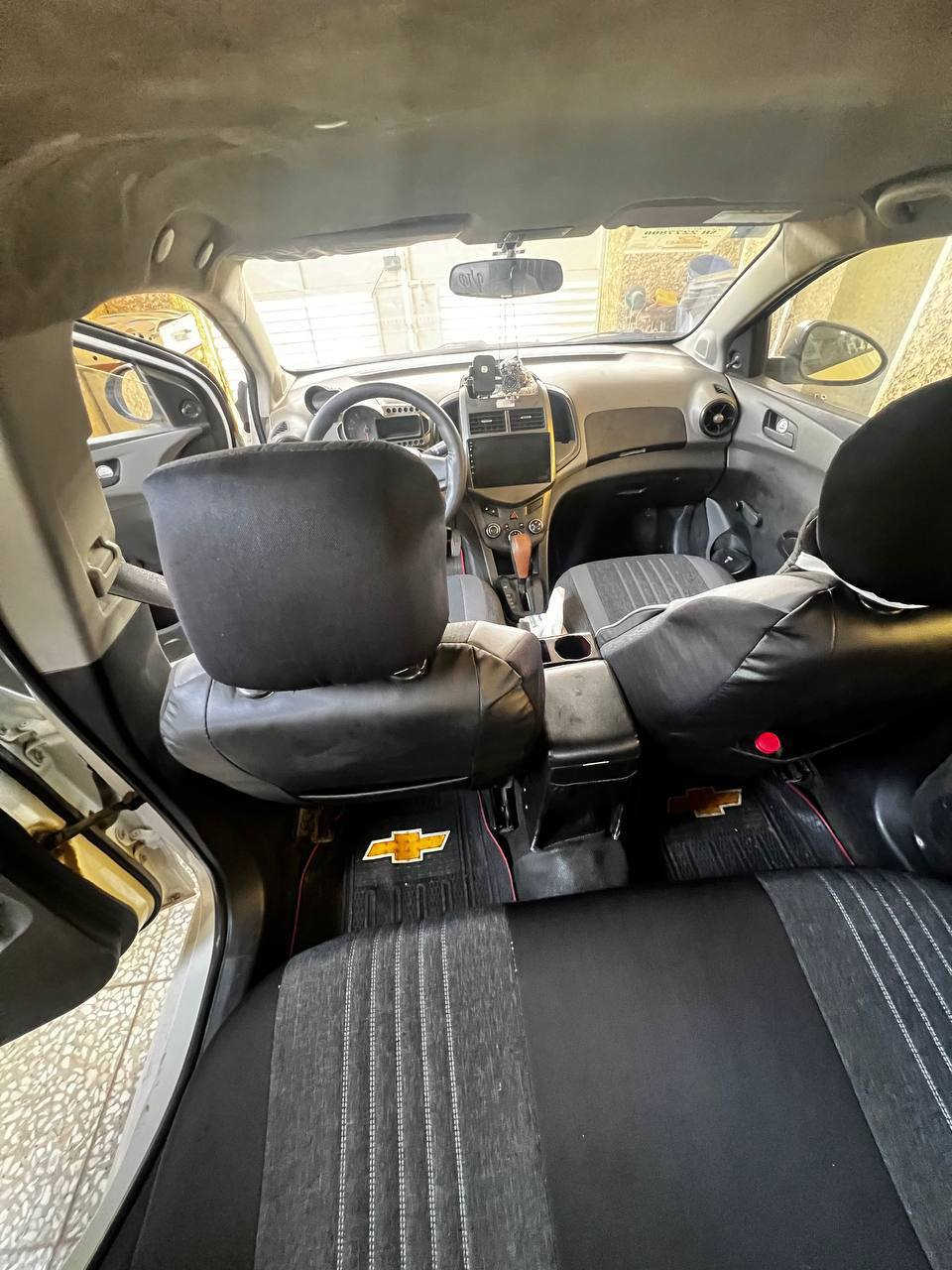 السلام عليكم سونك للبيع موديل ٢٠١٢ خليجي ١٦٠٠ السياره نضيفه ما لبيت تخم تاير جديد دواخل نضيفه تبريد شغال سياره جاهزه السعر ٥٧ وبيه مجال مكاني بغداد حيئور الستميه رقم الهاتف***********
