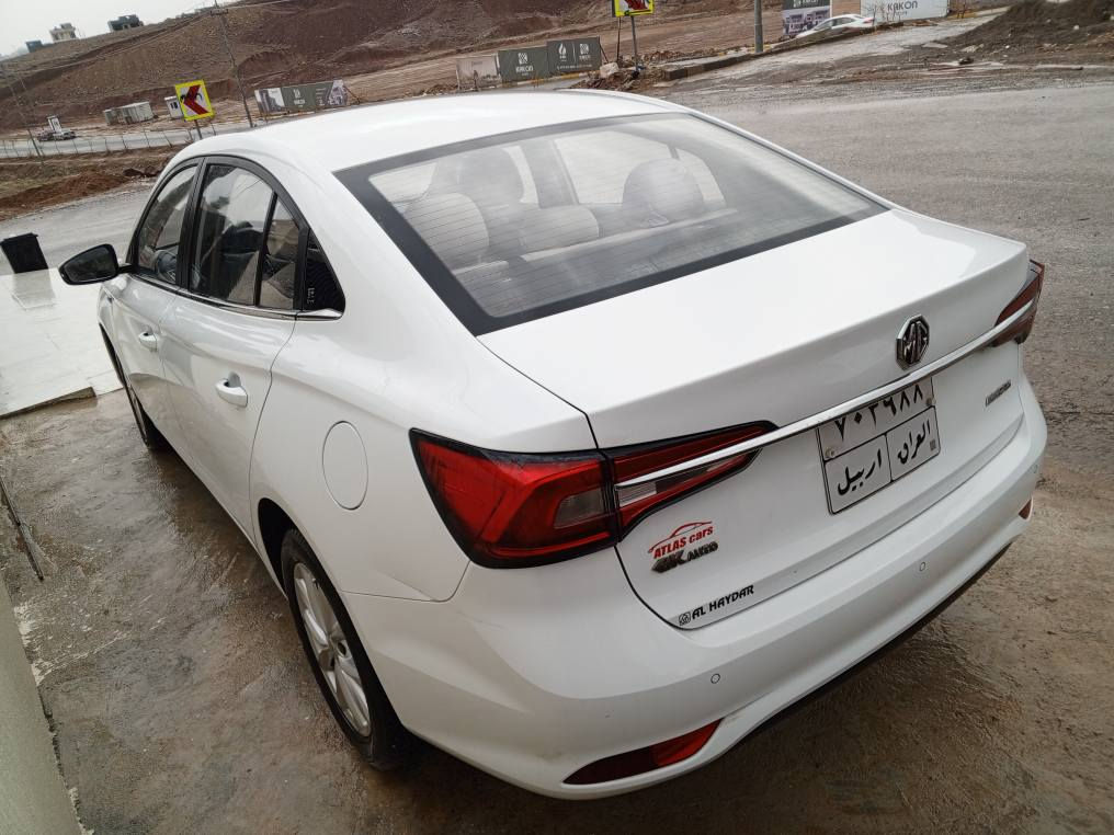 بە سمە شاشە ڤۆلیۆم ناو کڕێمی 
بێ بۆیاغ بێ تعدیل
دوو جاڵی بجوکی هە یە
گێروو مکینە بە شە رت
زە مانی شە ریکە ی مایە
سە نە وی تاوە کو28نوێ یە
***********
(98  $) مە جالکی کە م كويسينجاك, أربيل
