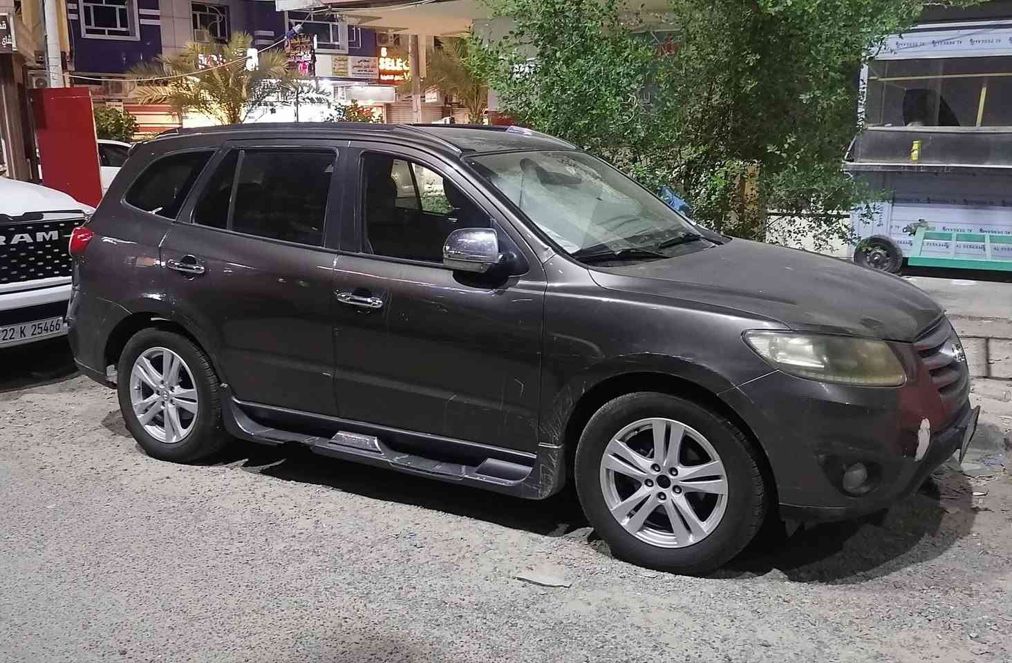 سنتافيا ١٢ امريكي رقم بغداد فول مواصفات
محرك ٦ سلندر ٣٥٠٠ دوش شرط التحويل
صبغ ٤قطع تقريبا
ادامة مسوي للسيارة على ايدي  السيارة جاهزة ما تصرف عليها 
فتحة سقف شاشة  أشارات بالمري شاشة عرض
  كشن  كهربائي و تخم تاير جديد
للبيع ب ١٢٨ ورقة وبيها مجال
وترهم مراوس باقل وفرق
مكاني بغداد 
***********
