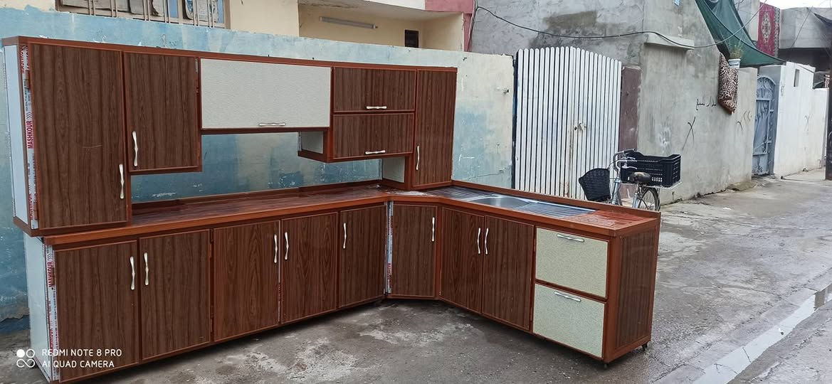 البيع كاوتنر فلصله راضي مترين 25
0 سانتيم ملحق ثلاث امتار 3 ساتيم وسنك  مترين25 سانتيم شغل منصب نضافه 90% مكان موصل راشديه السعر 425 بي مجال 
الرقم *********** 
اسيا ***********
